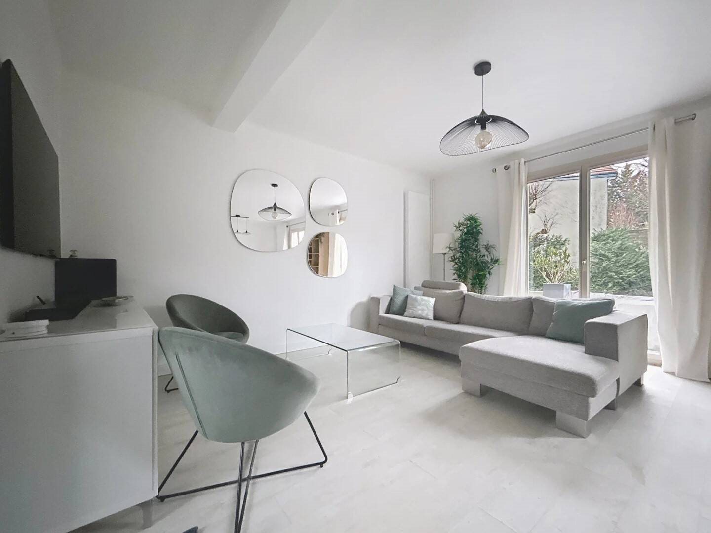 Maison à louer, 76m², Vaucresson