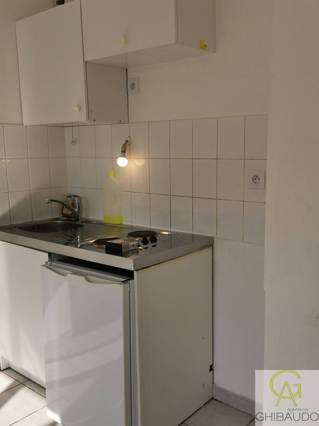 Appartement à louer, 18m², Aix-en-Provence