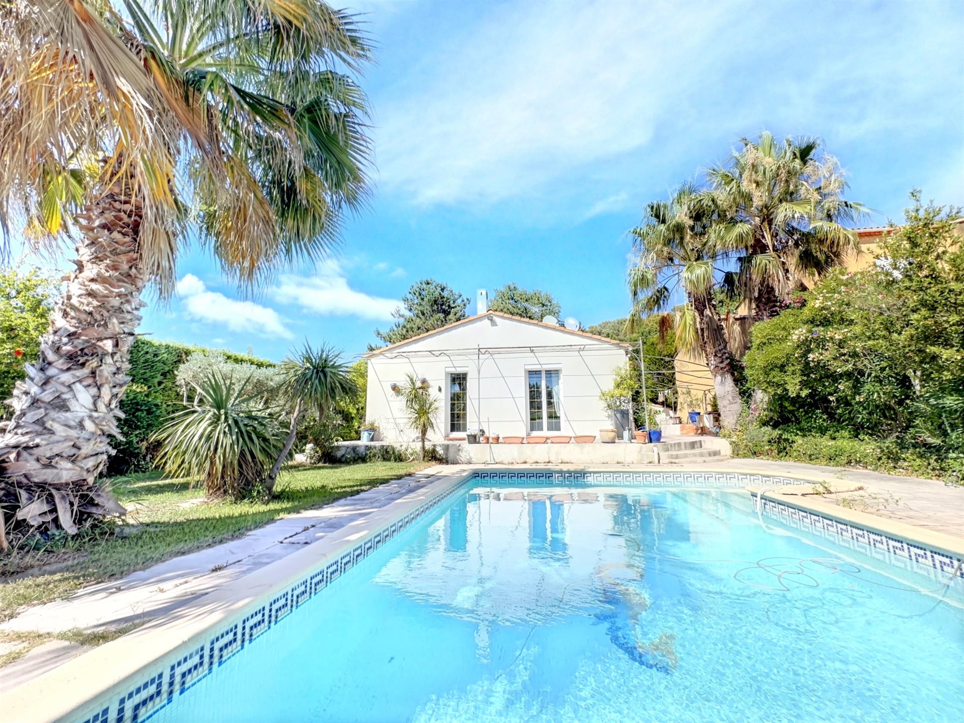 Maison à louer, 125m², Saint-Chamas
