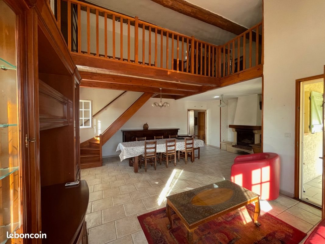 Maison à vendre, 126m², Bellegarde