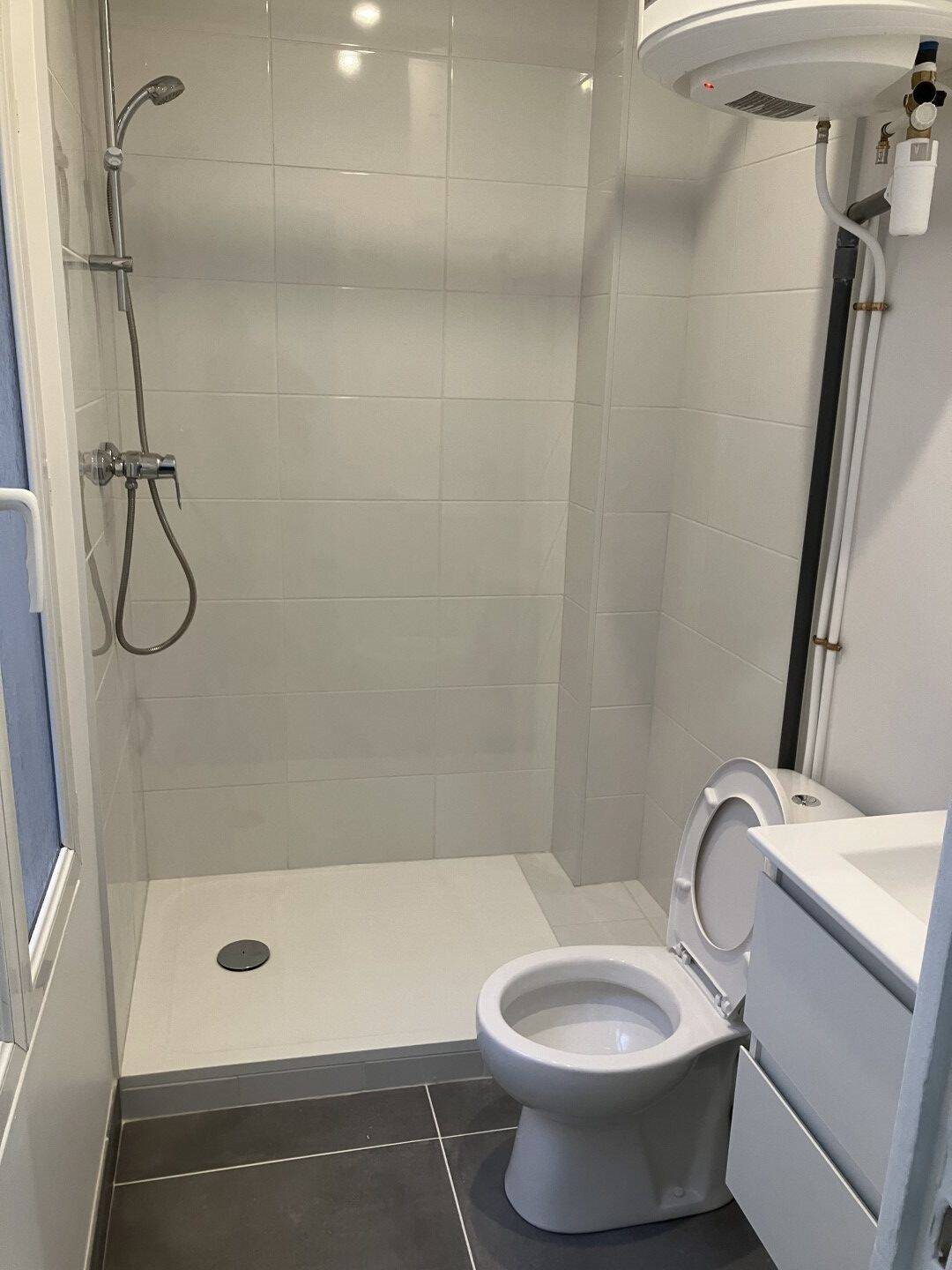 Appartement à louer, 14m², Paris 18ème