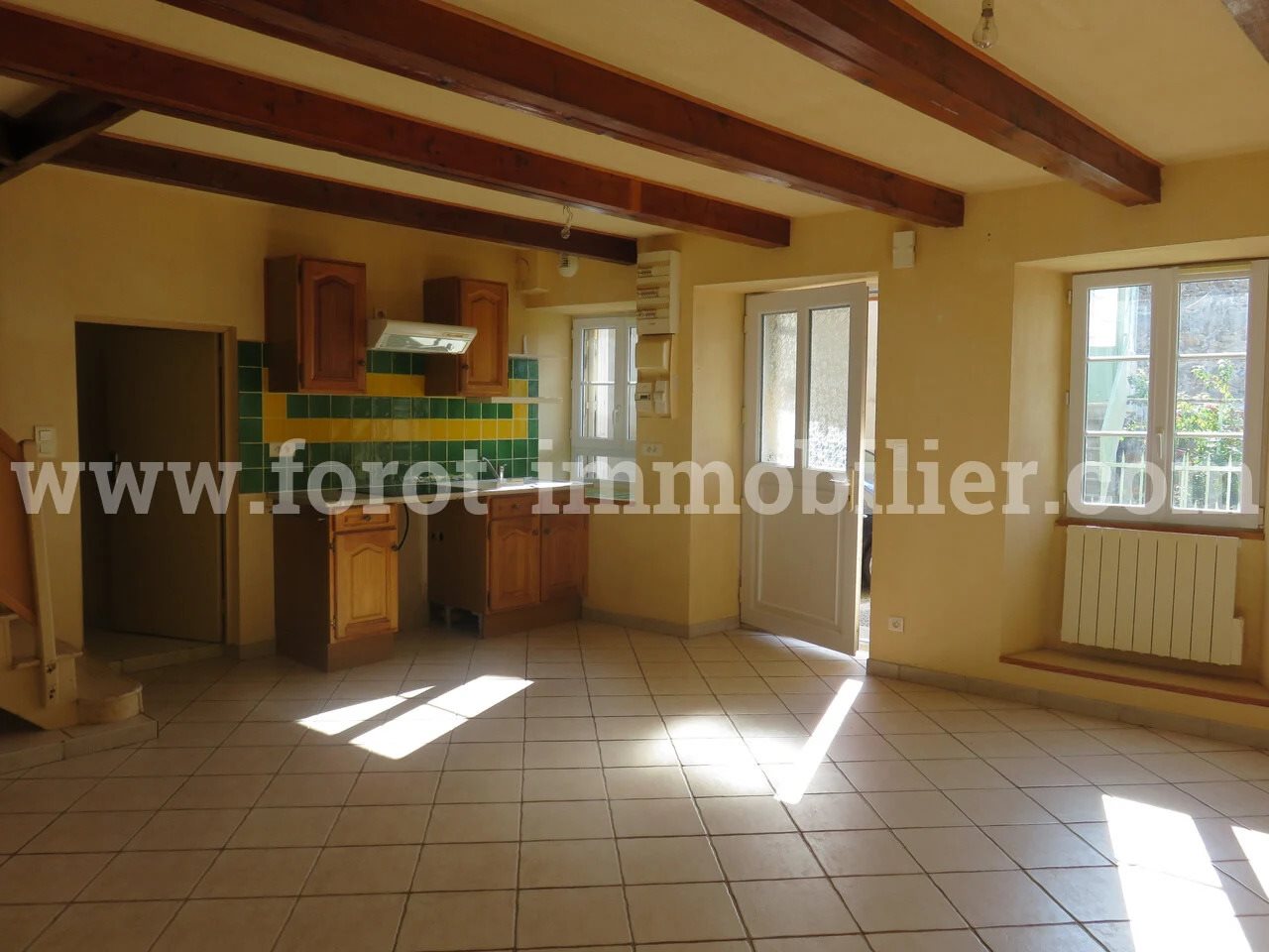 Maison à louer, 50m², Alboussière