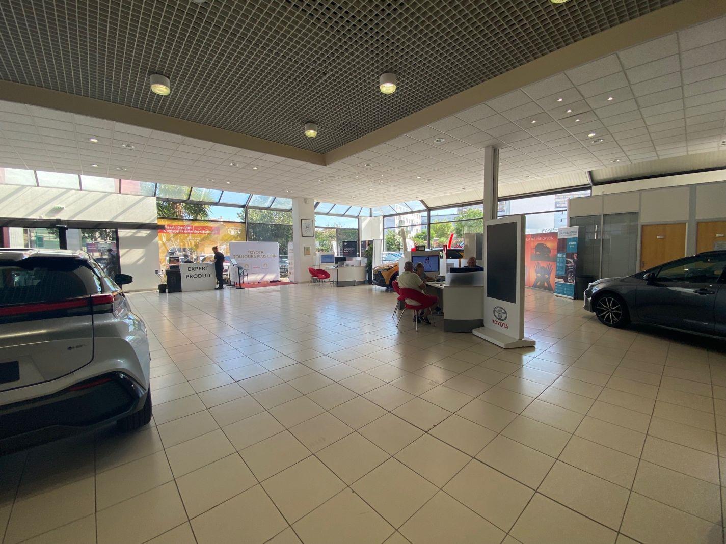 Maison à louer, 2365m², Marseille 10ème