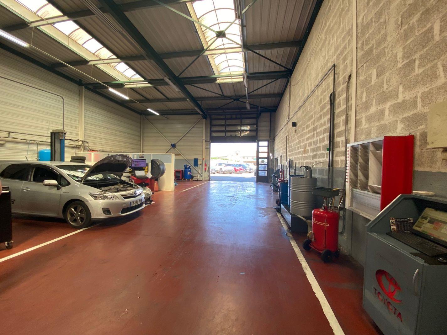 Maison à louer, 2365m², Marseille 10ème