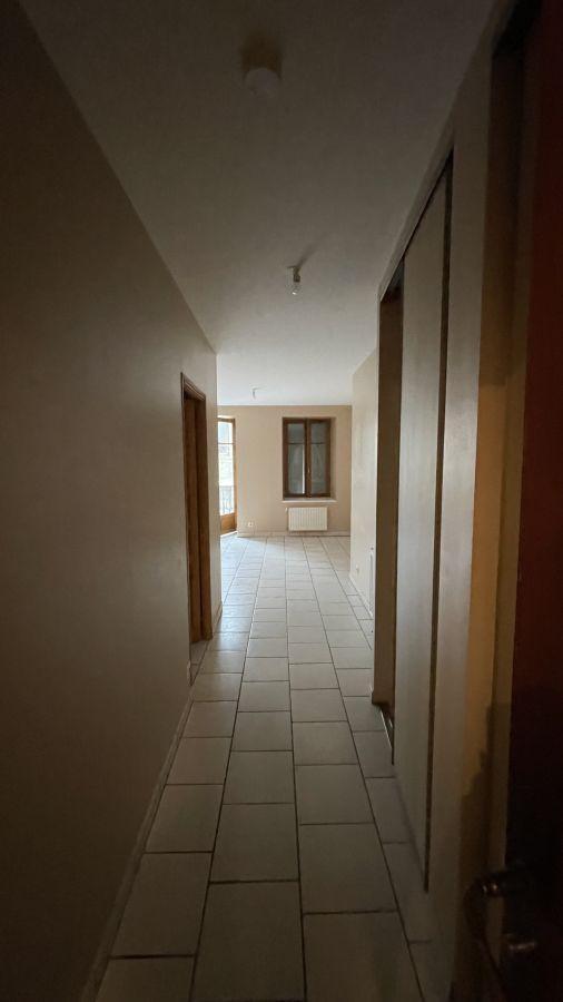 Appartement à louer, 54m², Thiers