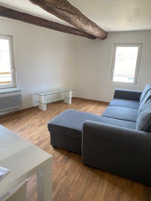Appartement à louer, 34m², Nîmes