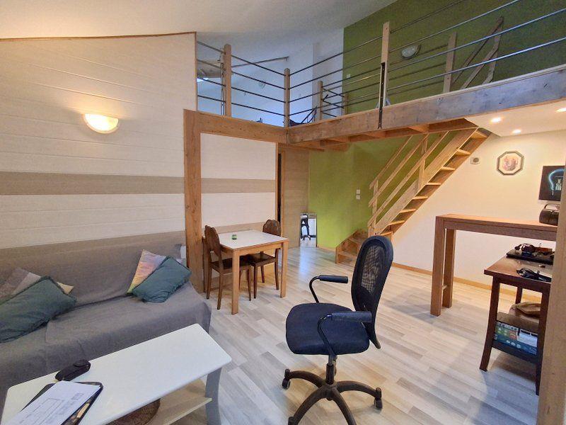 Appartement à vendre, 300m², Largentière