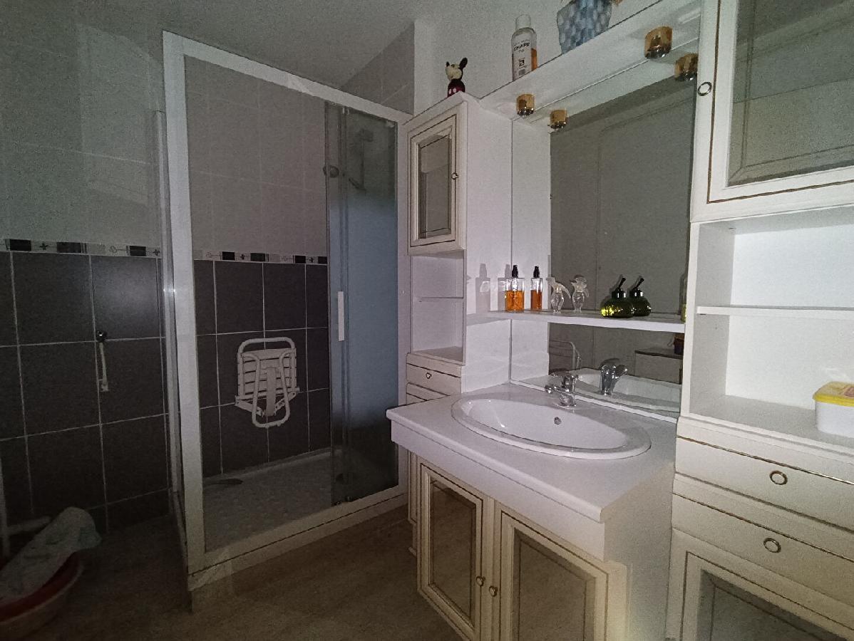 Appartement à vendre, 79m², Châlus