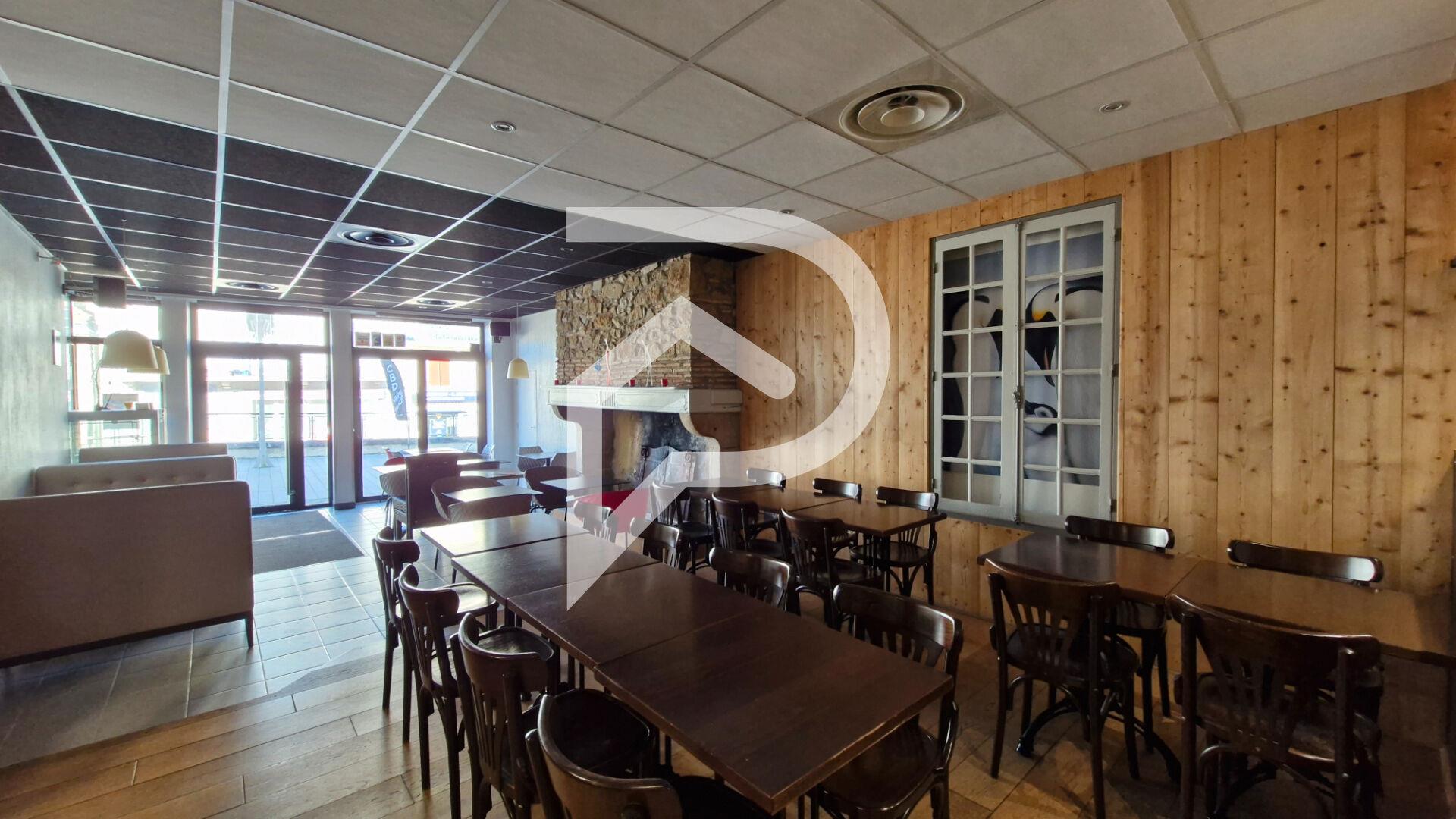 Compra: Espaço comercial (64300)