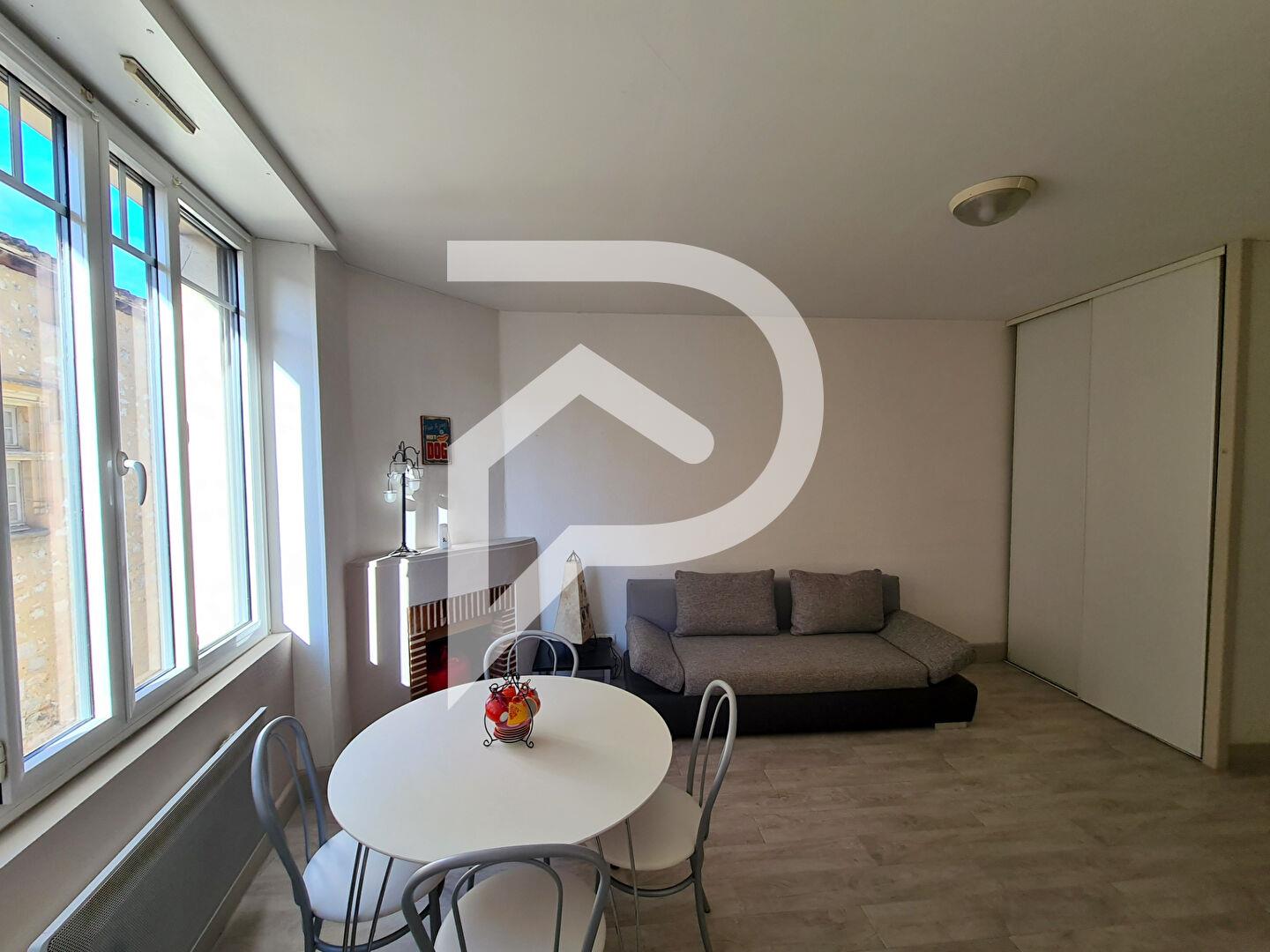 Appartement à louer, 27m², Orthez