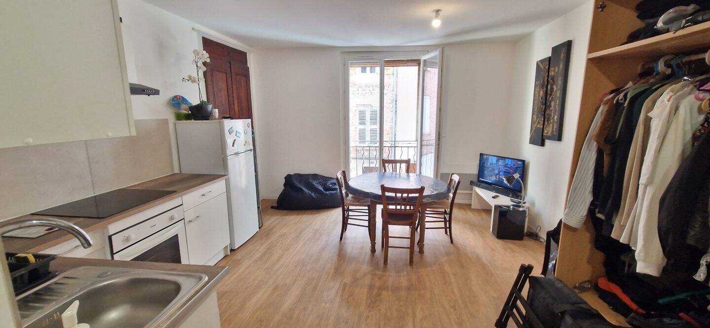 Appartement à louer, 28m², Trans-en-Provence
