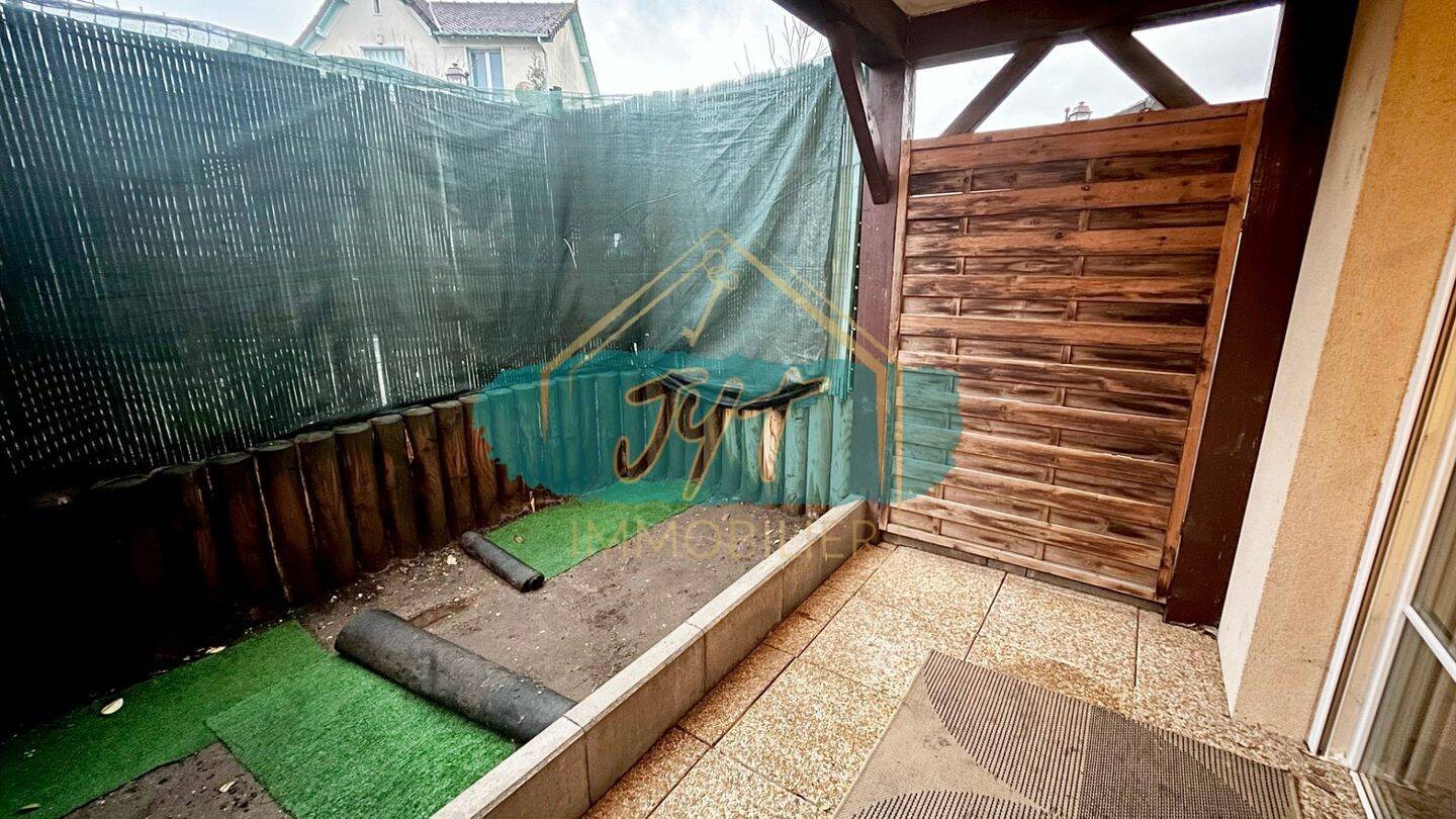 Appartement à louer, 40m², Moisselles