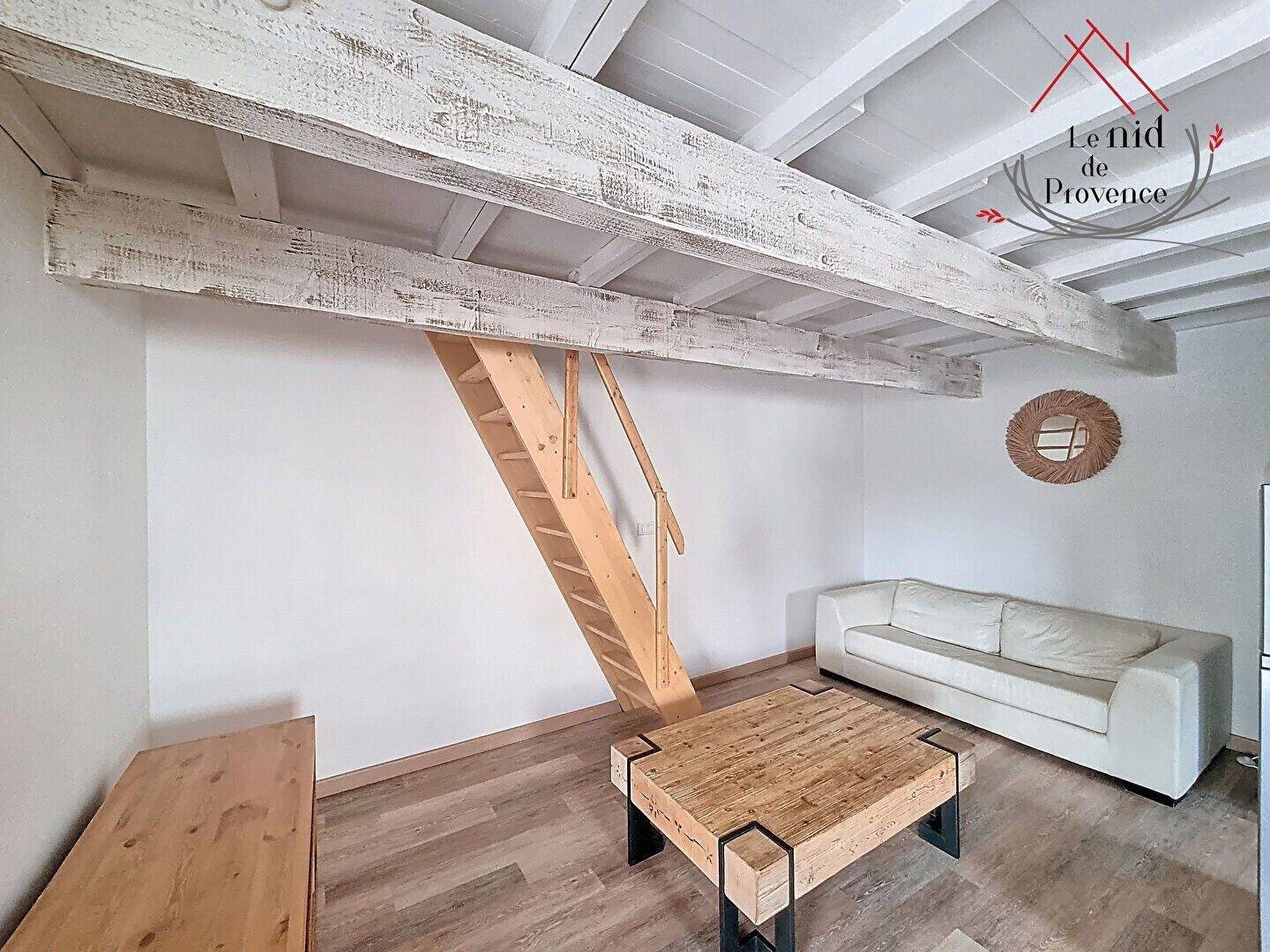 Appartement à louer, 31m², Le Thor
