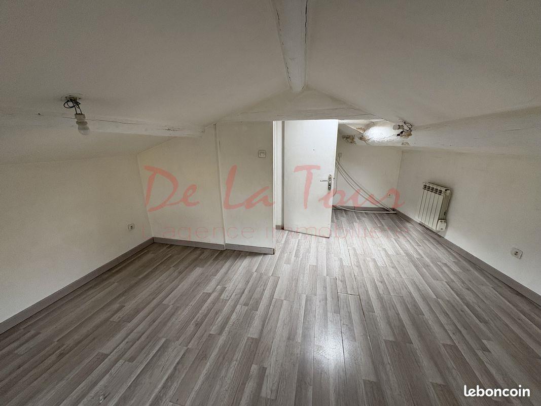 Appartement à louer, 34m², Marseille 12ème