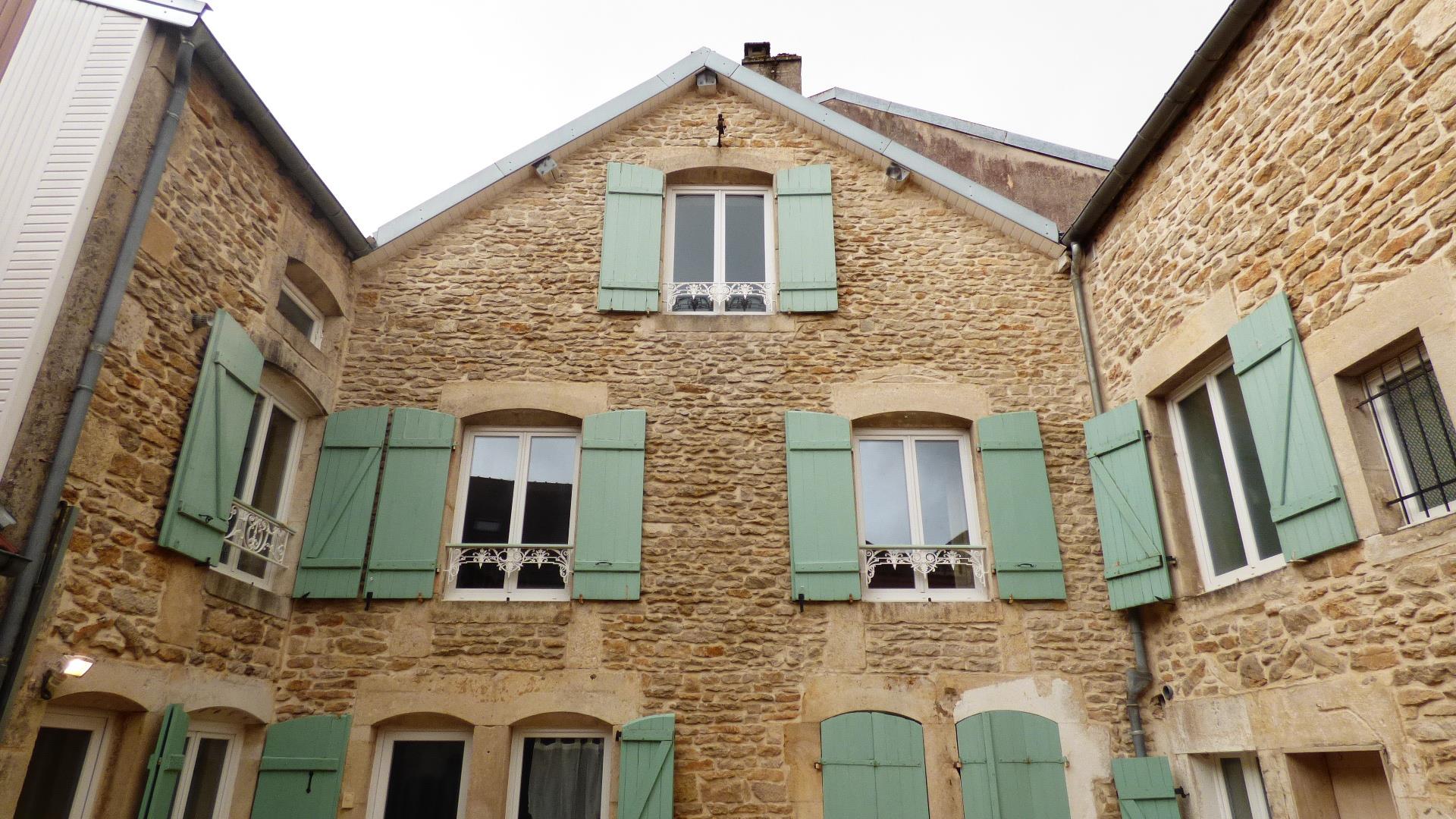 Immeuble locatif en très bon état de 4 logements