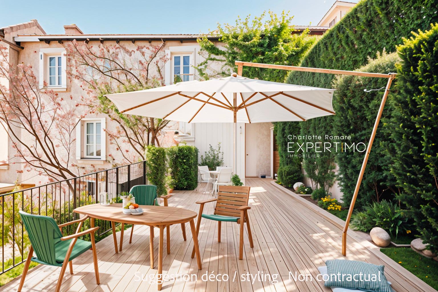 Maison à vendre, 257m², Saint-Martin-de-Castillon