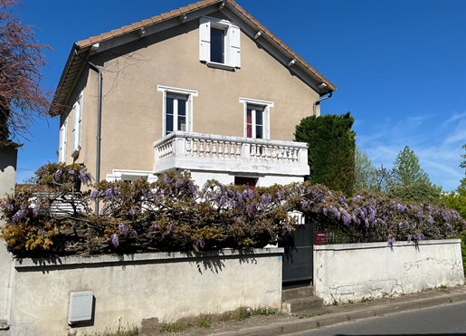 Châtenoy-Le-Royal, house with pool, terrace and garden