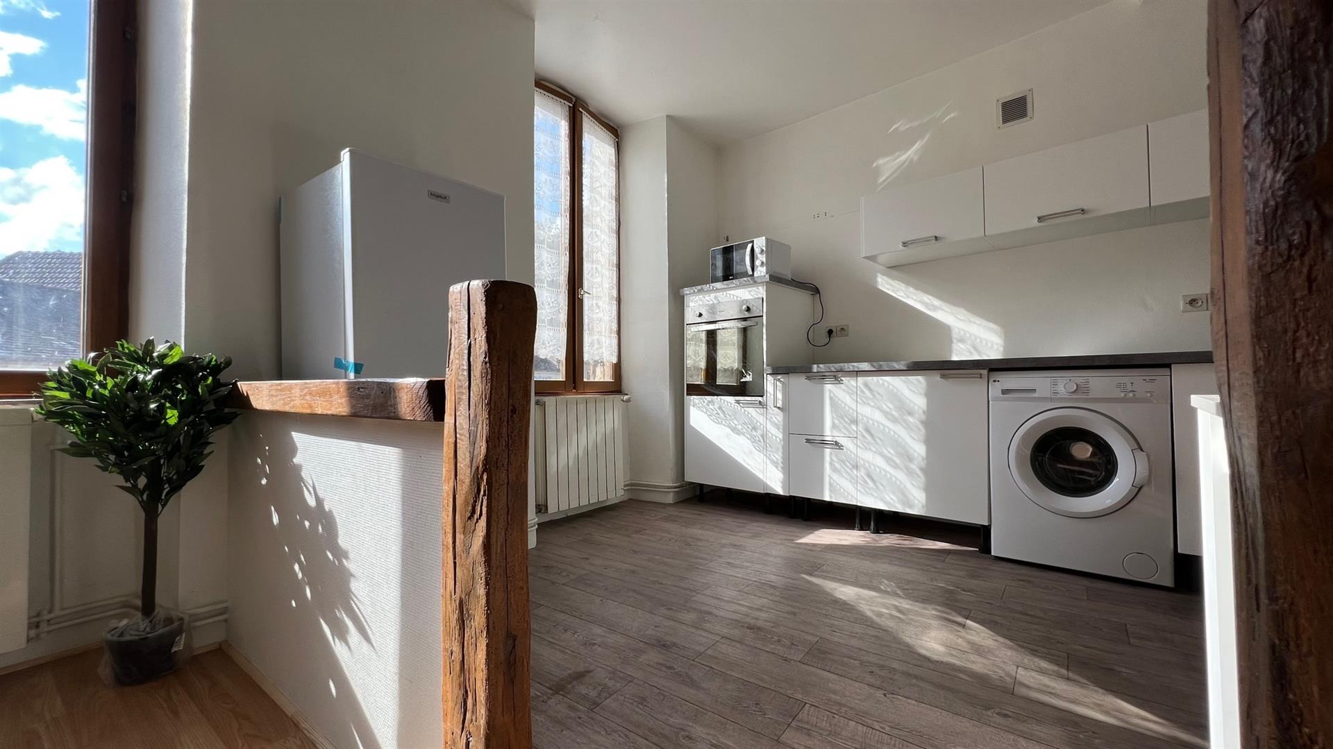 Appartement à louer, 45m², Avallon