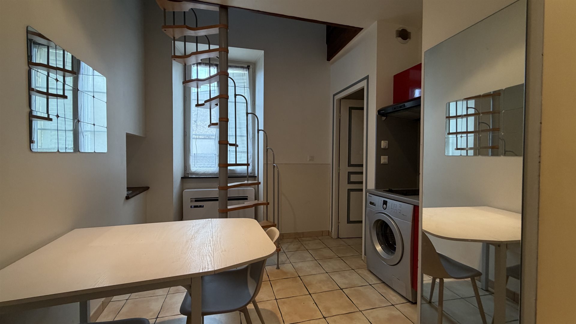 Appartement à louer, 19m², Avallon