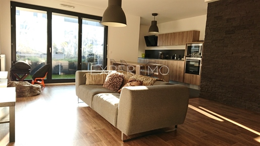 Advert pic 0