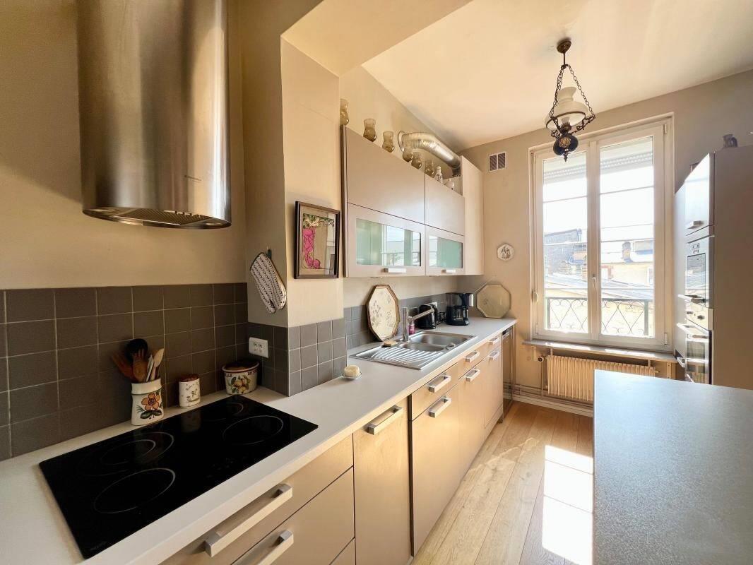 Appartement à vendre, 129m², Reims