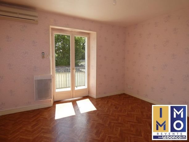 Appartement à vendre, 643m², Saint-Florent-sur-Cher