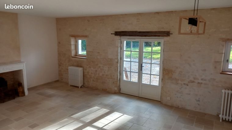 Maison à louer, 160m², Meursac