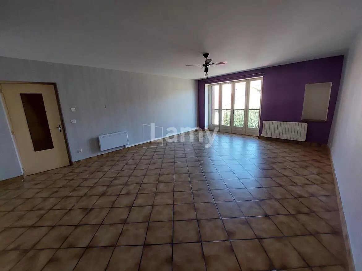 Maison à louer, 96m², Le Breuil-sur-Couze