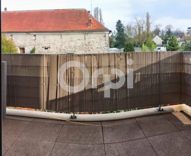 Appartement à louer, 61m², Othis