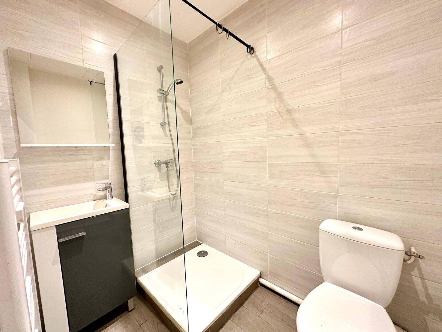 Appartement à vendre, 40m², Le Chambon-Feugerolles