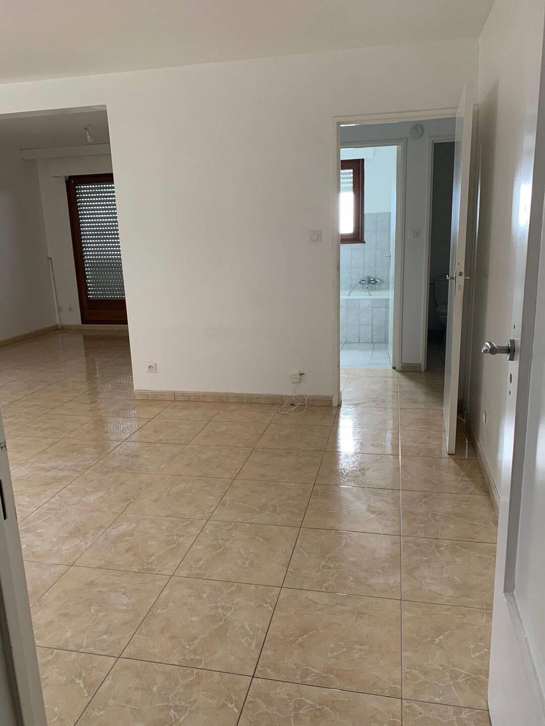 Appartement à louer, 76m², Florange