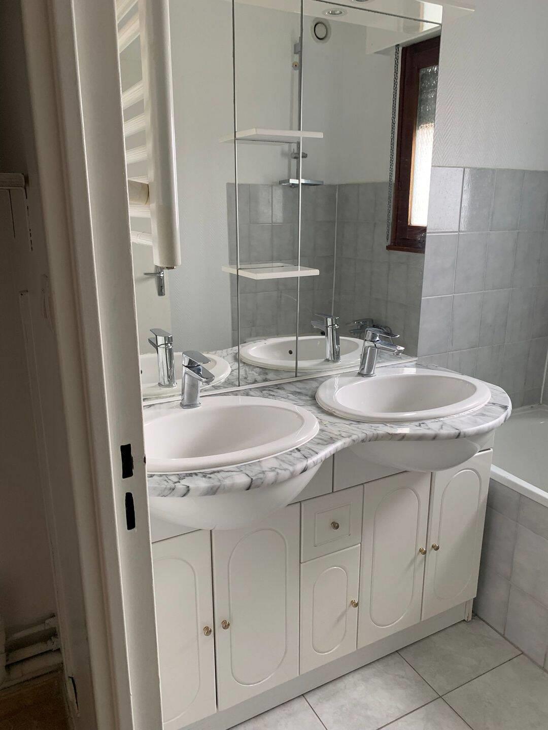 Appartement à louer, 76m², Florange