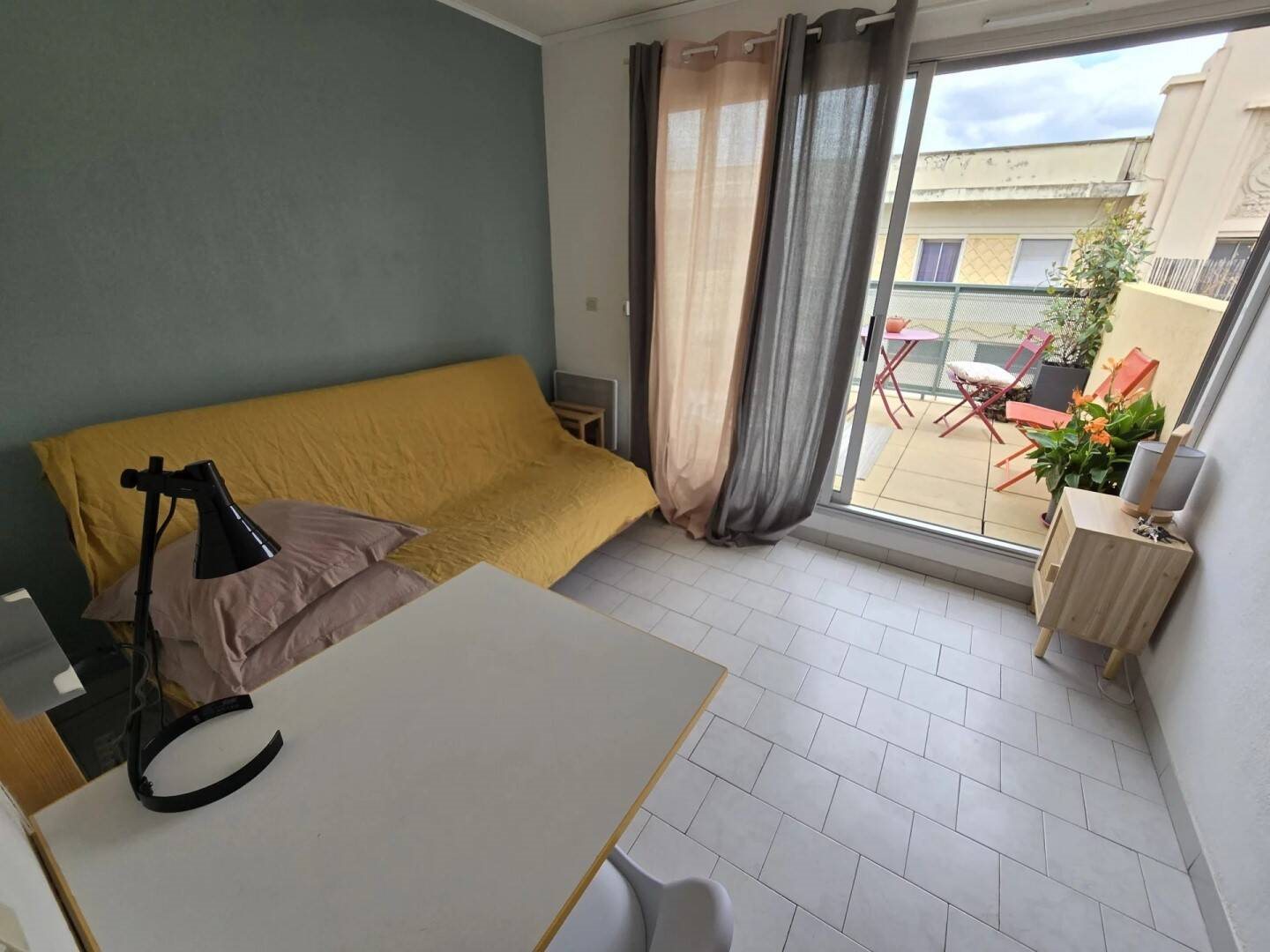Appartement à louer, 15m², Nîmes
