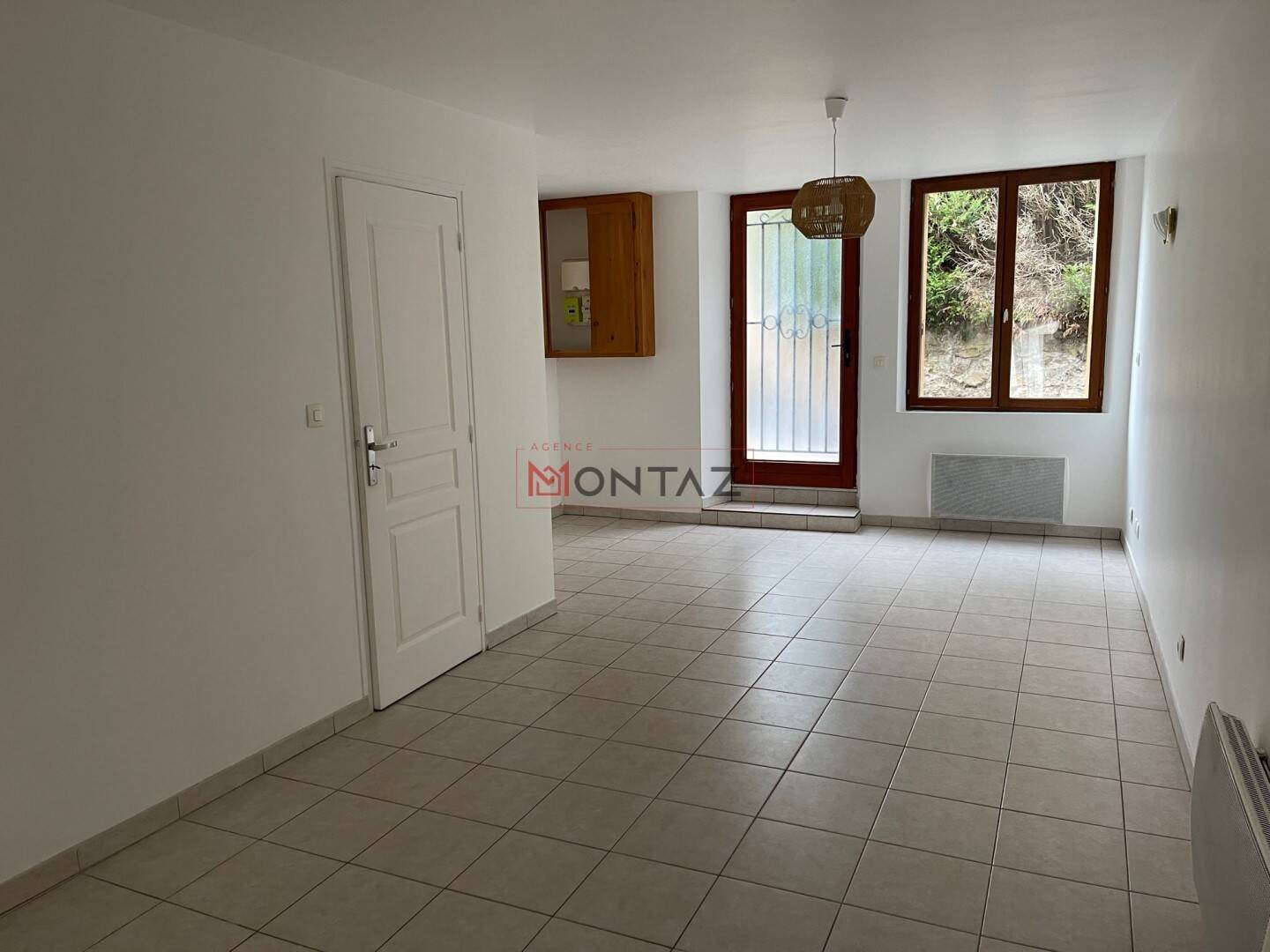 Maison à louer, 65m², Rebais