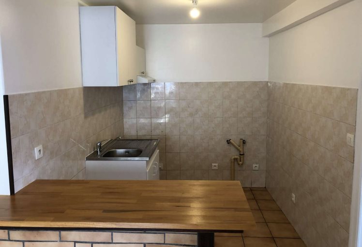 Appartement à louer, 45m², Stains