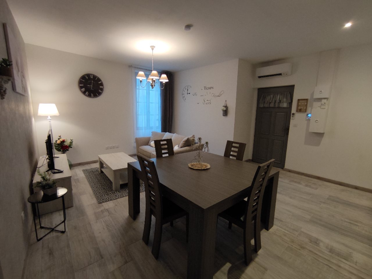Appartement à vendre, 340m², Riez