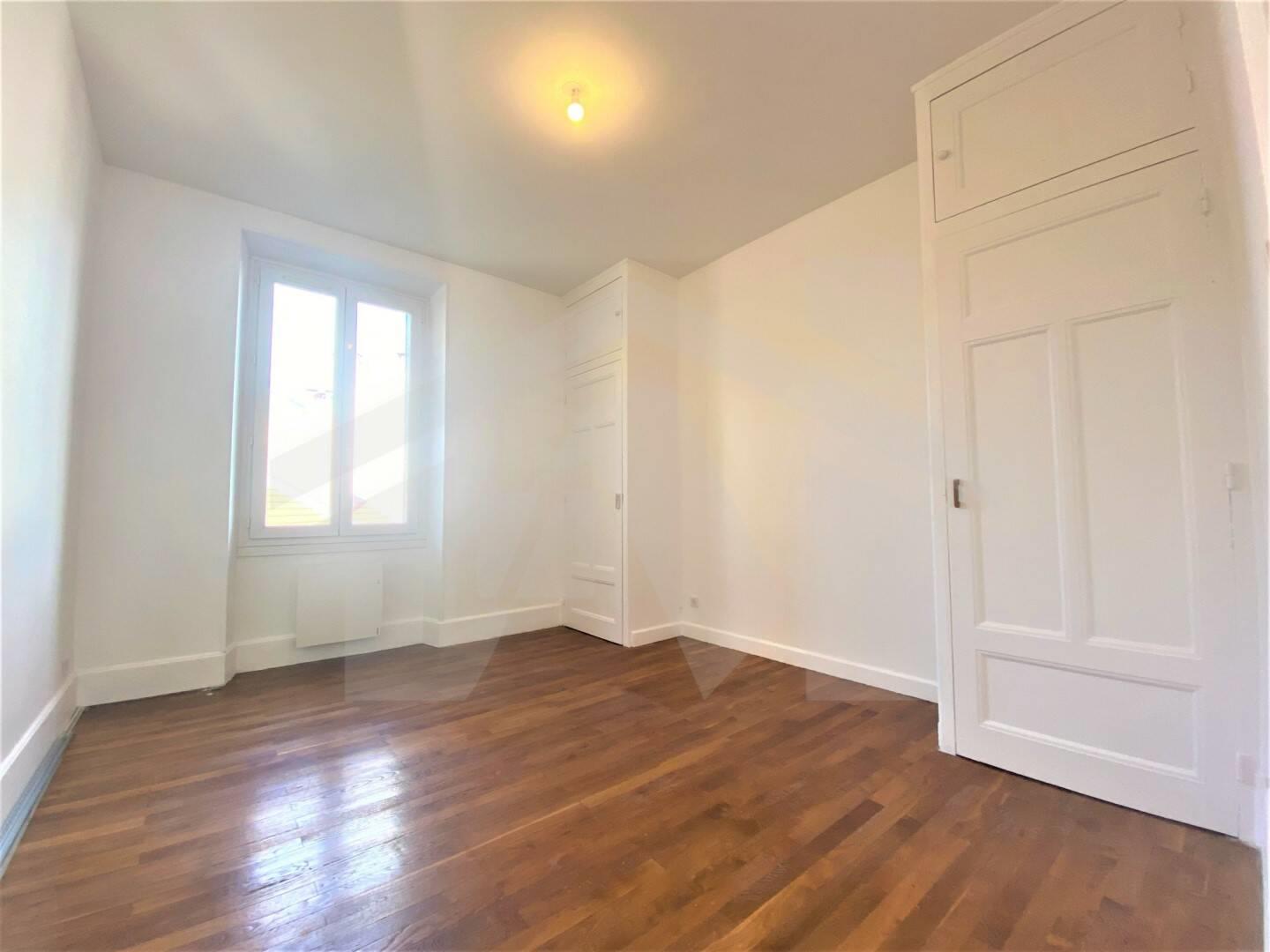 Appartement à louer, 87m², Grenoble