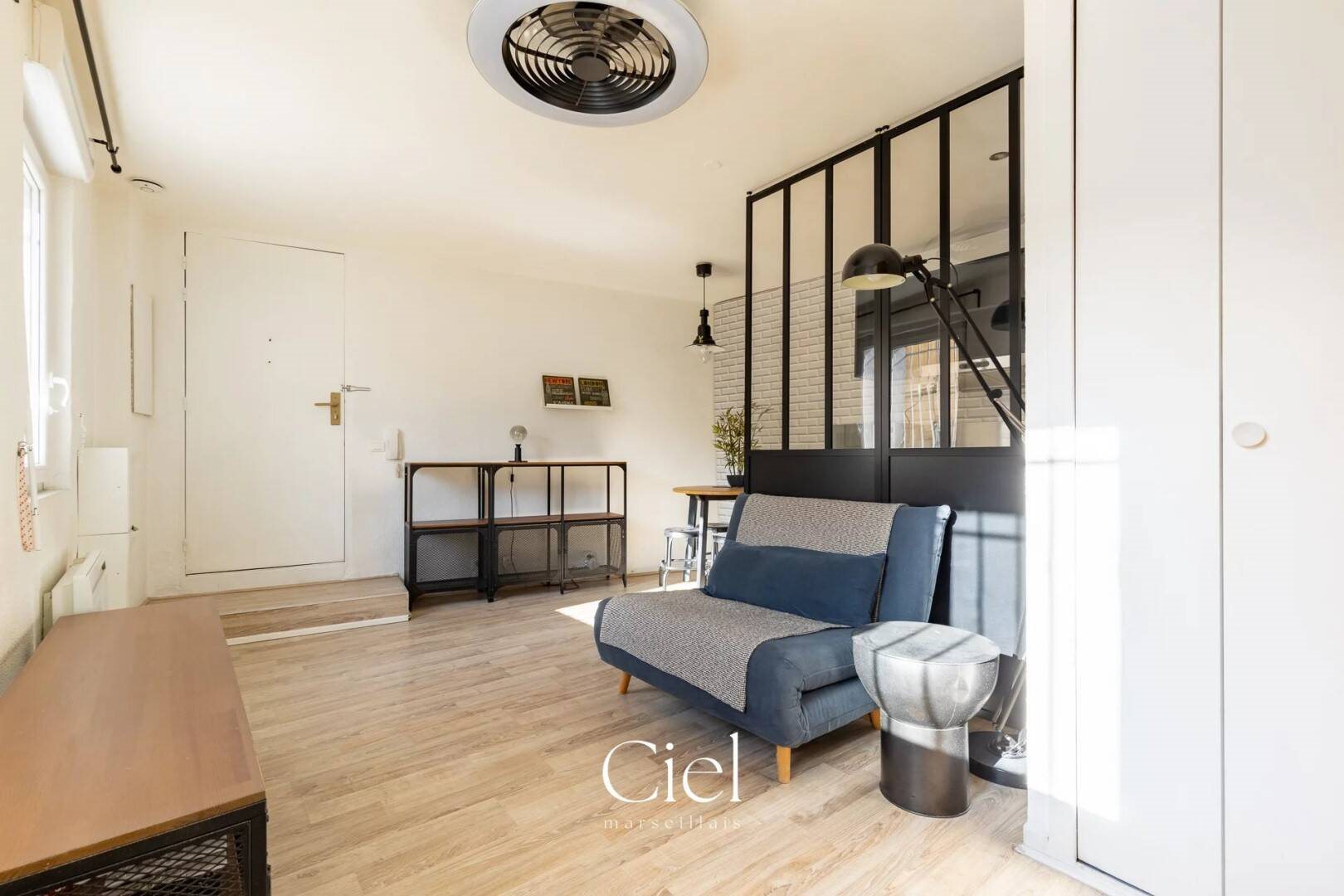 Appartement à louer, 26m², Marseille 7ème