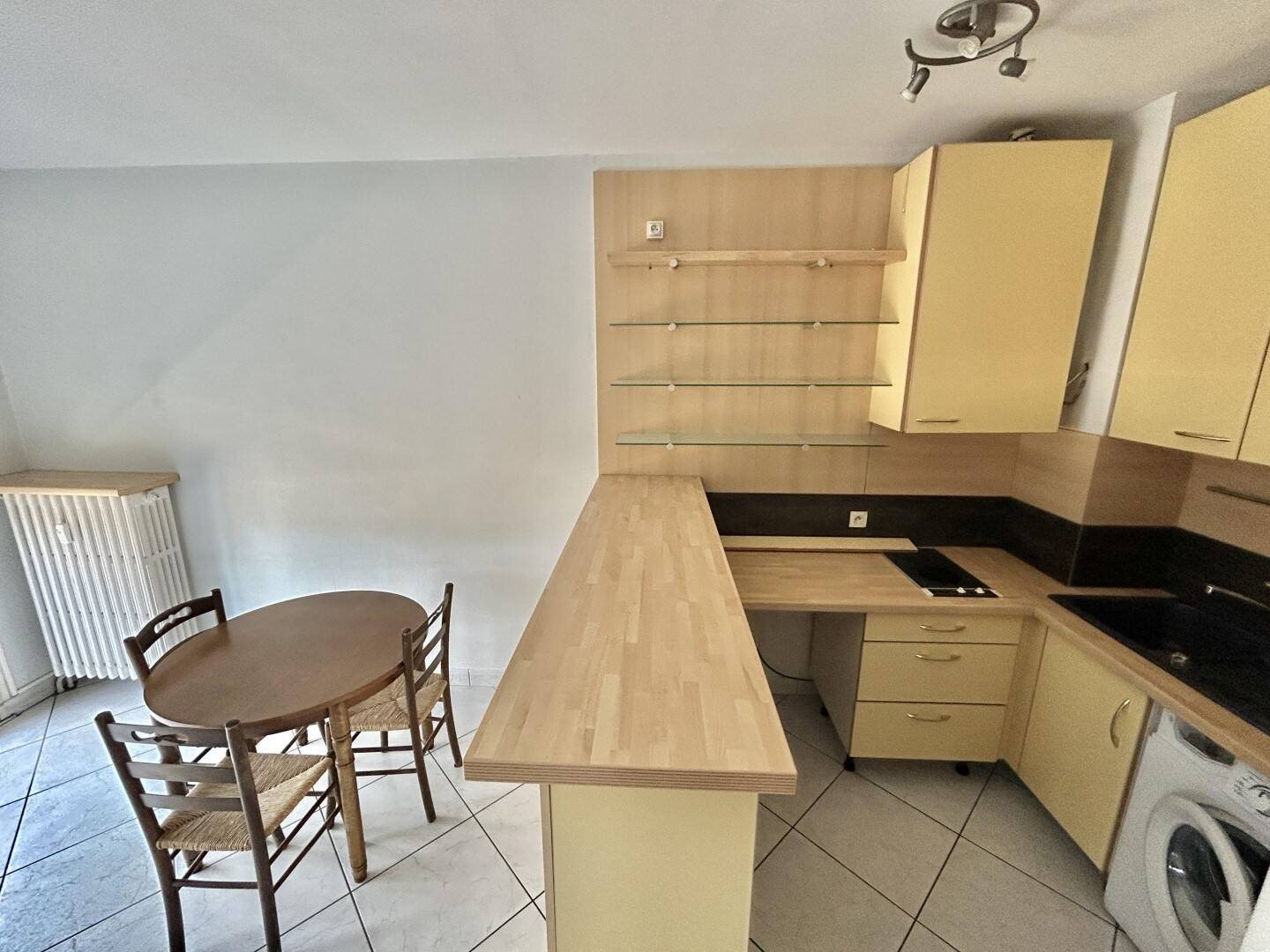 Appartement à vendre, 30m², Saint-Etienne