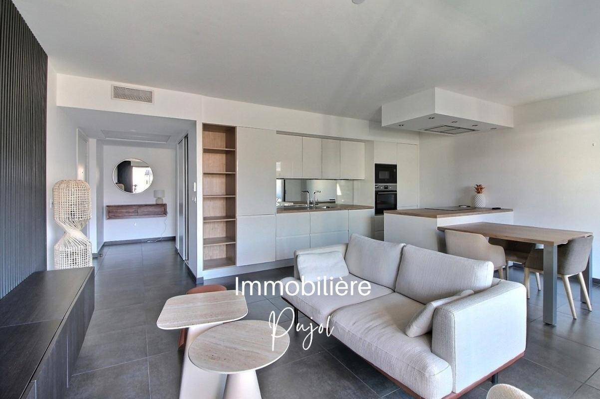 Appartement à louer, 64m², Marseille 2ème