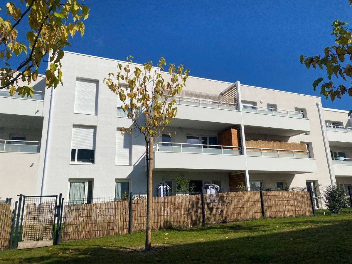 Appartement à louer, 65m², Séné