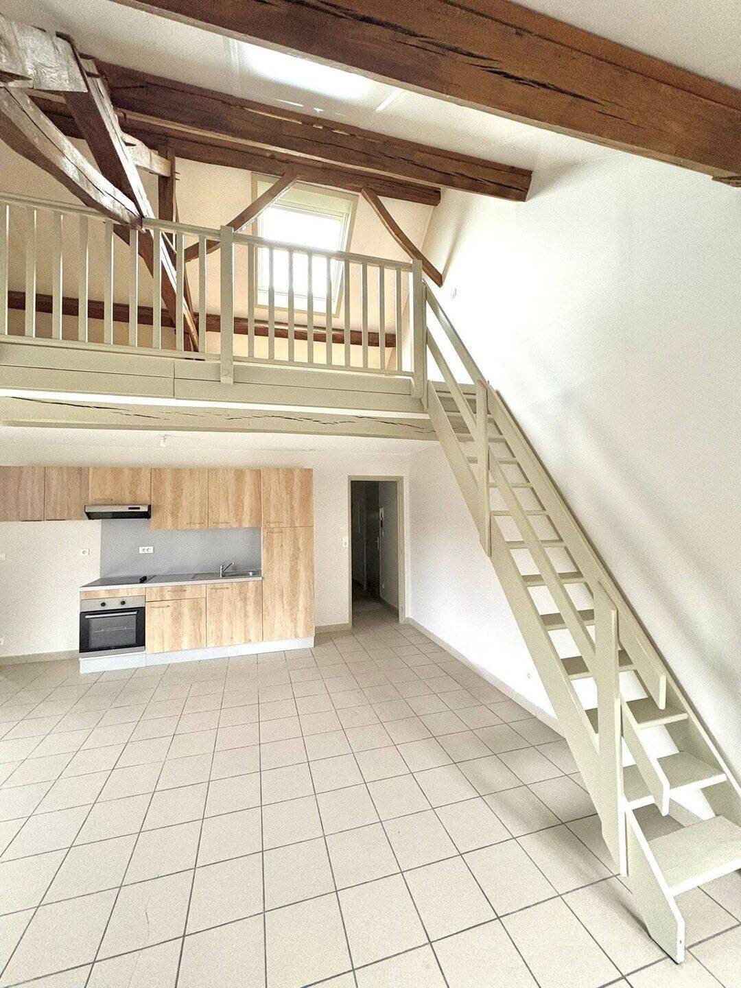 Appartement à louer, 70m², Saint-Amand-les-Eaux