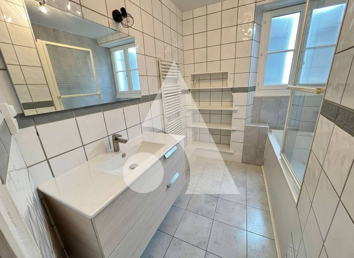 Appartement à vendre, 152m², Neufchâteau