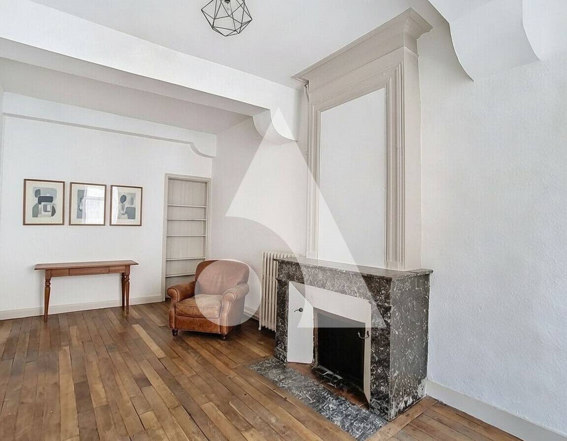 Appartement à vendre, 152m², Neufchâteau