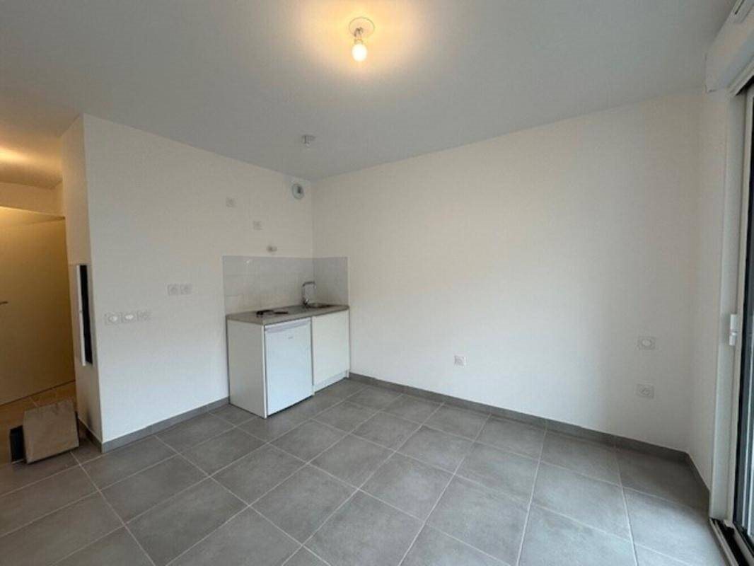 Appartement à louer, 20m², Marseille 9ème