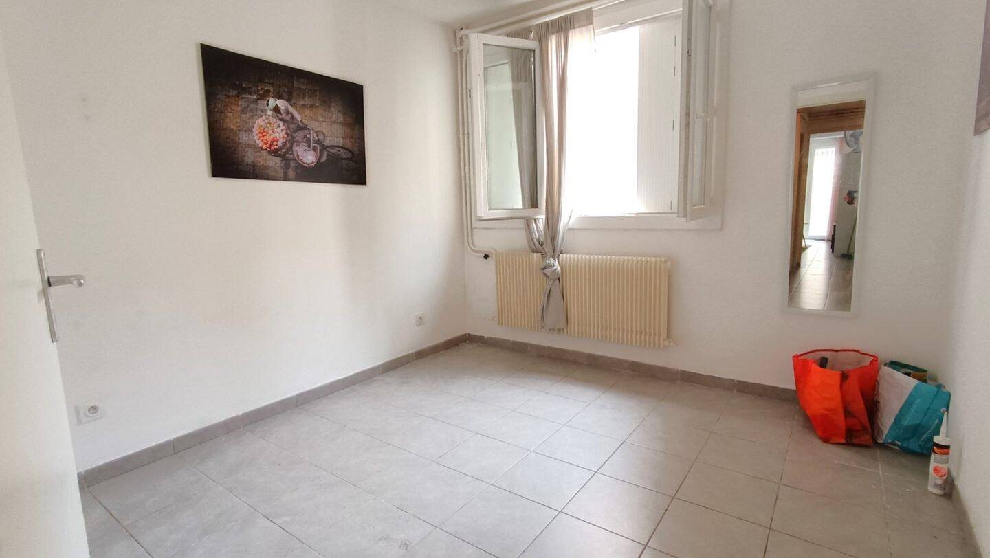 Appartement à louer, 36m², Marseille 6ème