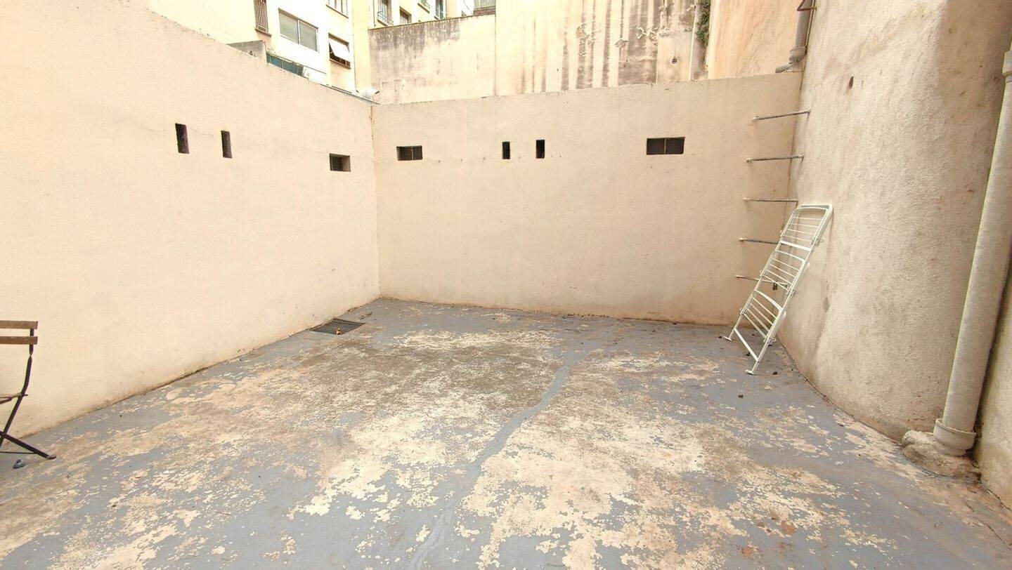 Appartement à louer, 36m², Marseille 6ème