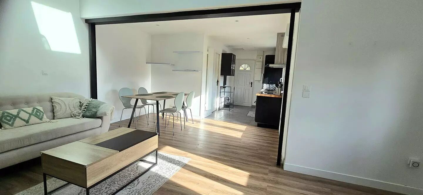 Maison à louer, 60m², Courteuil