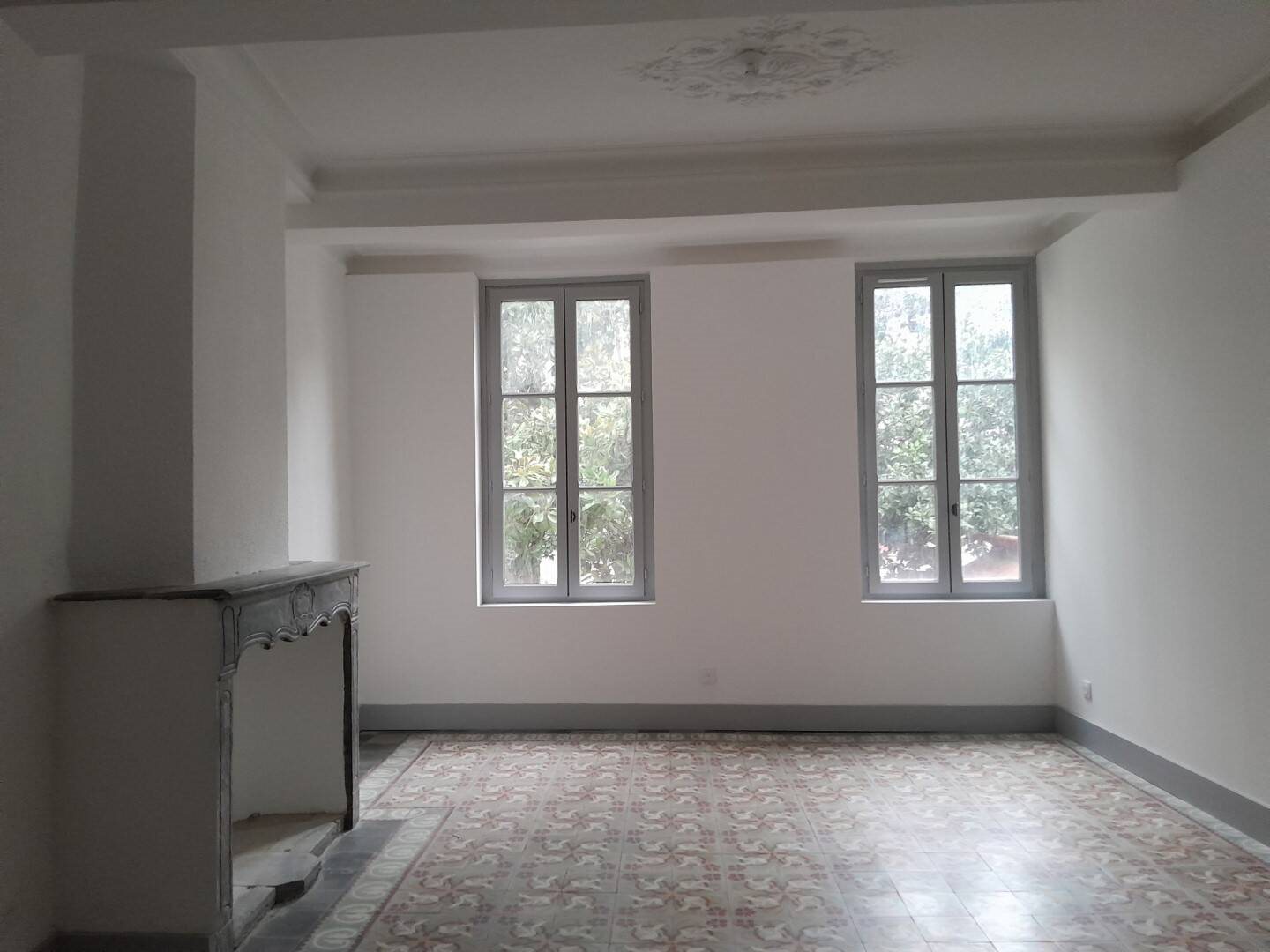 Appartement à louer, 86m², Nîmes