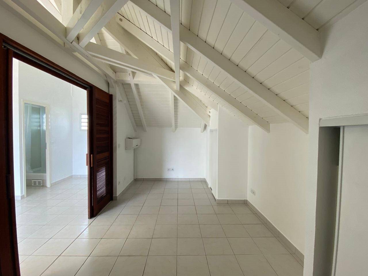 Appartement à louer, 36m², Saint-Claude